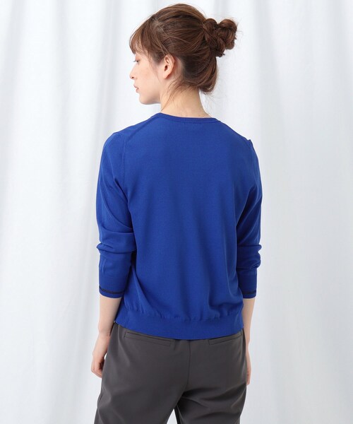 INDIVI（インディヴィ）の「◆「S」【WEB限定/2点セット】クルーネックアンサンブルニット（アンサンブル・レディース・ブラック/オフホワイト/ブルー/ライトベージュ・05）」の5枚目の写真