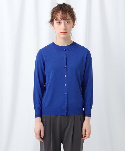 INDIVI（インディヴィ）の「◆「S」【WEB限定/2点セット】クルーネックアンサンブルニット（アンサンブル・レディース・ブラック/オフホワイト/ブルー/ライトベージュ・05）」の11枚目の写真