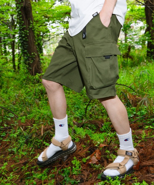 OUTDOOR PRODUCTS(アウトドアプロダクツ)の「【OUTDOOR PRODUCTS】撥水/防汚加工 ストレッチ機能 カーゴショーツ(カーゴパンツ・メンズ・ブラック/ベージュ/カーキ・SMALL/MEDIUM/LARGE/X-LARGE)」の3枚目の写真