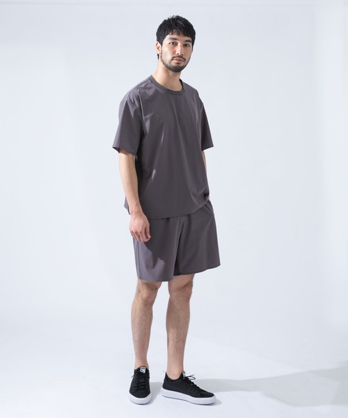 URBAN RESEARCH ROSSO MEN(アーバンリサーチロッソメン)の「メッシュ切替アクティブTシャツ(Tシャツ/カットソー・メンズ・ブラック/チャコールグレー・MEDIUM/LARGE)」の5枚目の写真