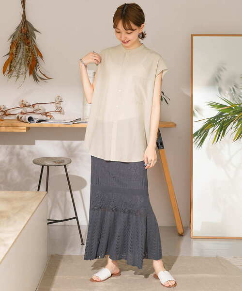 ITEMS URBANRESEARCH（アイテムズ アーバンリサーチ）の「バックボタンシャツ（シャツ/ブラウス・レディース・チャコールグレー/ベージュ/ライトカーキ/グレー系その他・FREE）」の12枚目の写真