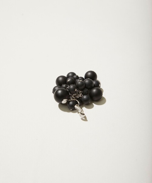 TOGA PULLA（トーガ　プルラ）の「ビーズイヤリング TP12-AK253（ネックレス・レディース・シルバー/ブラック・FREE）」の11枚目の写真