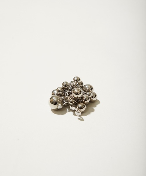 TOGA PULLA（トーガ　プルラ）の「ビーズイヤリング TP12-AK253（ネックレス・レディース・シルバー/ブラック・FREE）」の4枚目の写真