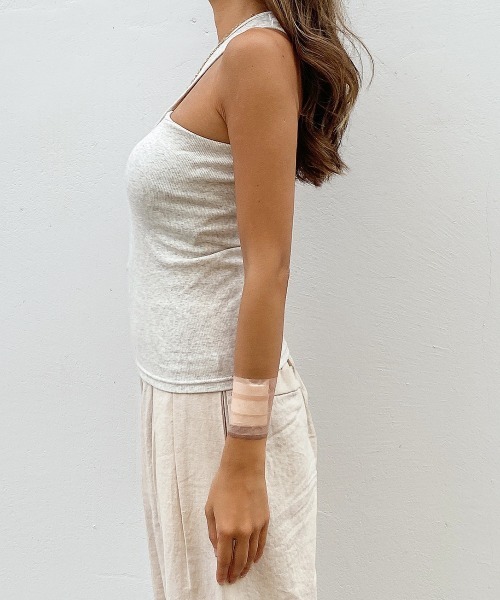 esutoreja（エストレジャ）の「デザインカットタンクトップ（タンクトップ・レディース・オートミール・FREE）」の9枚目の写真