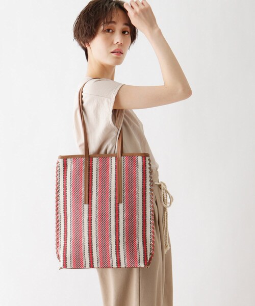 DRESKIP(ドレスキップ)の「◆サイドかがりトート(トートバッグ・レディース・ブラック系2/イエロー系2/レッド系4・00)」の5枚目の写真