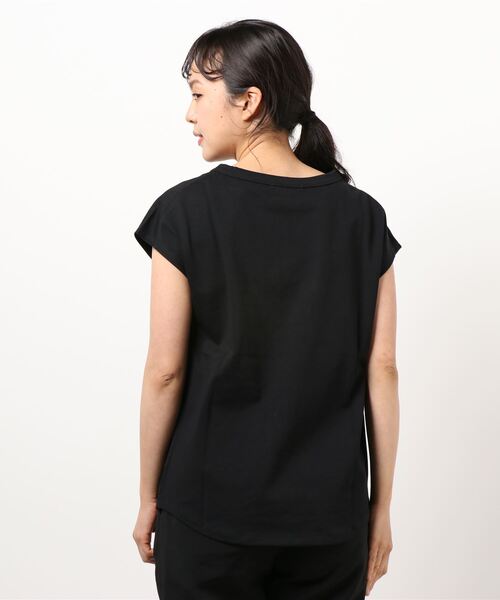 crie conforto（クリーコンフォルト）の「フレンチスリーブクルーPO（Tシャツ/カットソー・レディース・ブラック/ホワイト/ベージュ・MEDIUM/LARGE）」の5枚目の写真