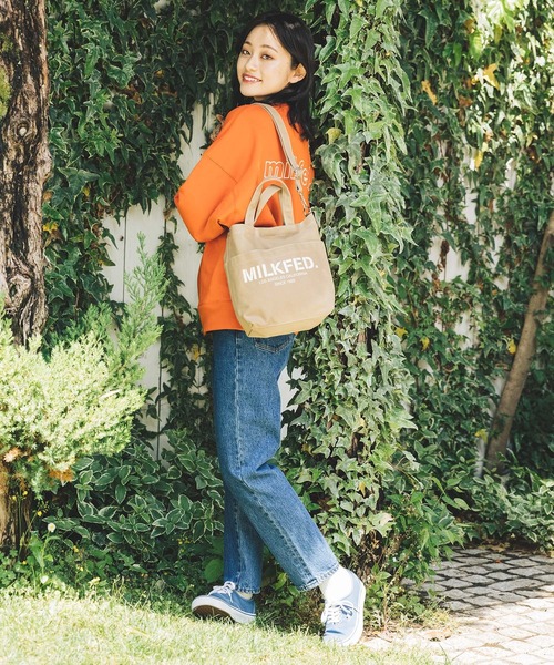 MILKFED.（ミルクフェド）の「2WAY SHOULDER BAG MINI　/ロゴ　ショルダーバッグ/キャンバストートバッグ（ショルダーバッグ・レディース・ホワイト/ブラック/ベージュ/ライトピンク・ONE SIZE）」の12枚目の写真