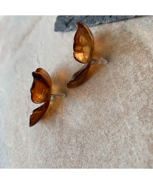 Lensa アクセサリー 鼈甲カラーのビックフラワーピアス Ma ピアス 両耳用 Tone トーン のファッション