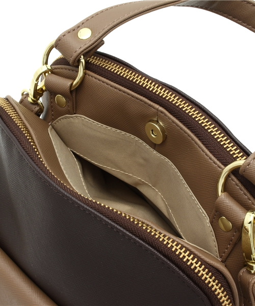 PAPILLONNER（パピヨネ）の「3-カラーリュック（バックパック/リュック・レディース・ブラック/ダークブラウン・FREE）」の14枚目の写真