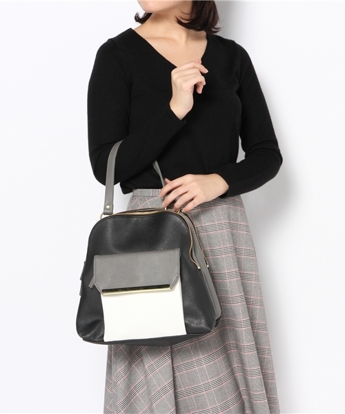 PAPILLONNER（パピヨネ）の「3-カラーリュック（バックパック/リュック・レディース・ブラック/ダークブラウン・FREE）」の5枚目の写真