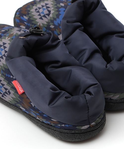 チチカカ(チチカカ)の「撥水キルティングスリッポン(スリッポン・レディース・ブラック/ネイビー/ブラウン/グレー/カーキ/ライトパープル・MEDIUM/LARGE/XX-LARGE)」の17枚目の写真
