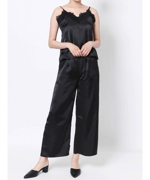 GYDA（ジェイダ）の「サテンルームウェアSETUP（ルームウェア/パジャマ・レディース・ブラック/ベージュ・FREE）」の5枚目の写真