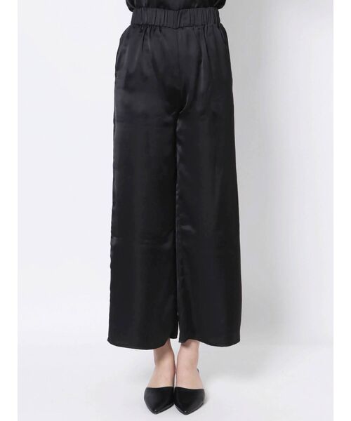 GYDA（ジェイダ）の「サテンルームウェアSETUP（ルームウェア/パジャマ・レディース・ブラック/ベージュ・FREE）」の7枚目の写真