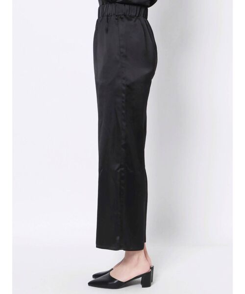 GYDA（ジェイダ）の「サテンルームウェアSETUP（ルームウェア/パジャマ・レディース・ブラック/ベージュ・FREE）」の6枚目の写真