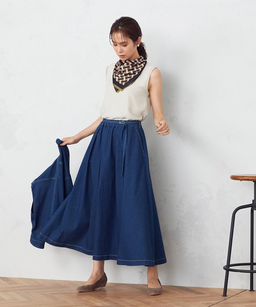 COMME CA ISM（コムサイズム）の「リング付きスカーフ（ストール/ショール・レディース・レッド/カーキ/ブルー/マスタード・FREE）」の15枚目の写真