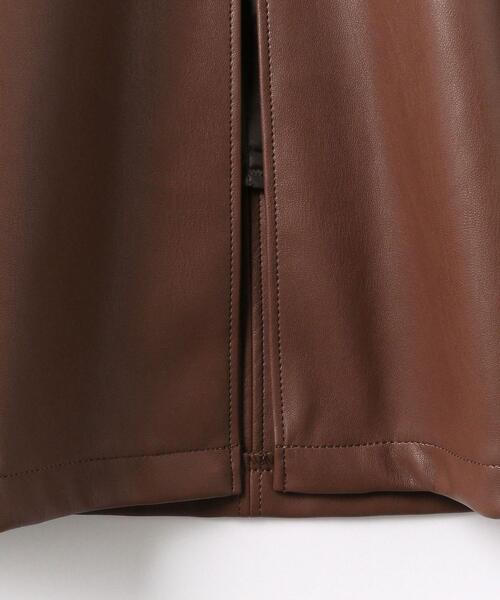 EMMEL REFINES（エメルリファインズ）の「＜EMMEL REFINES（エメル リファインズ）＞EM フェイクレザー エプロン ワンピース（ワンピース・レディース・ダークブラウン/ダークグリーン・FREE）」の8枚目の写真