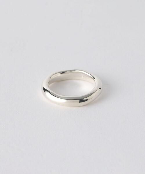 BYOKA（ビョーカ）の「＜BYOKA（ビョーカ）＞LIMP SV リング（リング・レディース・シルバー・11/13）」の2枚目の写真