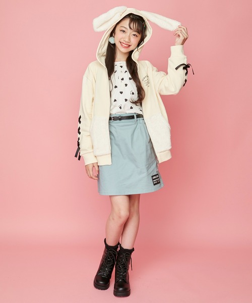 JENNI love（ジェニィラブ）の「ハート総柄肩あきブラウス（シャツ/ブラウス・キッズ・ブラック/オフホワイト・130cm/140cm/150cm/160cm）」の5枚目の写真