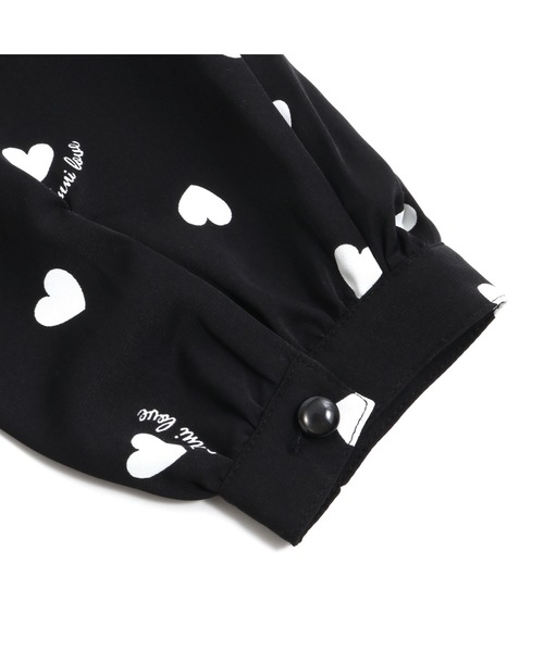 JENNI love（ジェニィラブ）の「ハート総柄肩あきブラウス（シャツ/ブラウス・キッズ・ブラック/オフホワイト・130cm/140cm/150cm/160cm）」の14枚目の写真