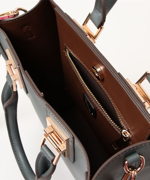 N.（N. Natural Beauty Basic）（エヌエヌナチュラルビューティーベーシック）の「【追加生産】スクエアメタルトートバッグ（トートバッグ・レディース・ブラウン系その他/グリーン・ﾌﾘ-）」の11枚目の写真