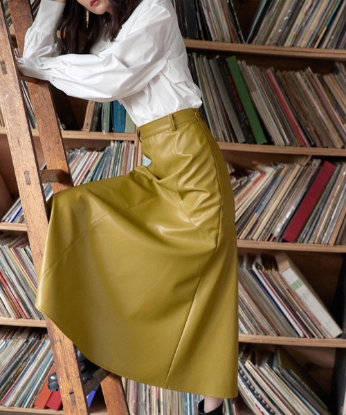 Keeepy(キーピー)の「【Keeepy】fake leather mermaid skirt(スカート・レディース・イエロー/ブラック・FREE)」の20枚目の写真
