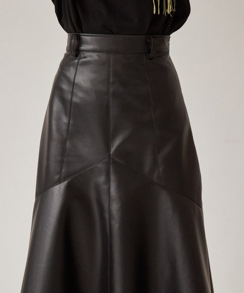 Keeepy(キーピー)の「【Keeepy】fake leather mermaid skirt(スカート・レディース・イエロー/ブラック・FREE)」の21枚目の写真