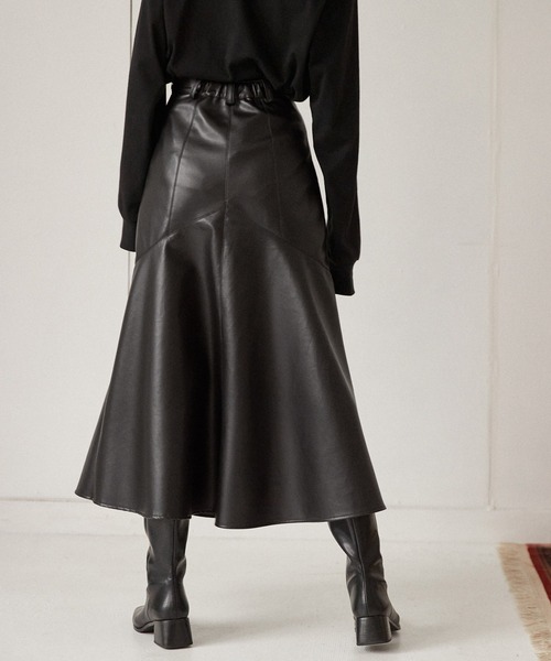 Keeepy(キーピー)の「【Keeepy】fake leather mermaid skirt(スカート・レディース・イエロー/ブラック・FREE)」の17枚目の写真