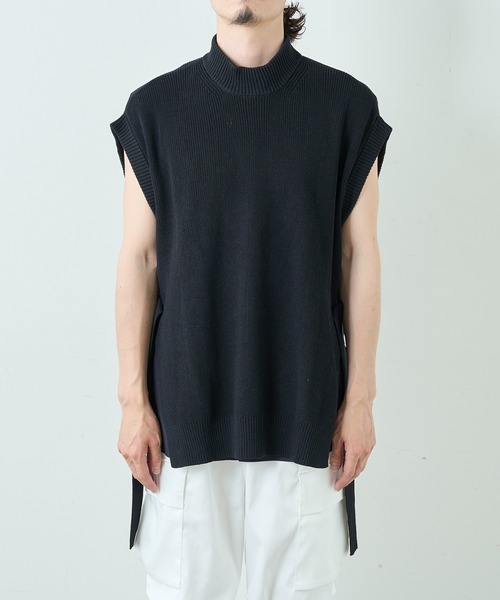 Lui's（ルイス）の「オーバーニットベスト（ベスト・メンズ・チャコールグレー/ブラック/モカ・FREE）」の11枚目の写真