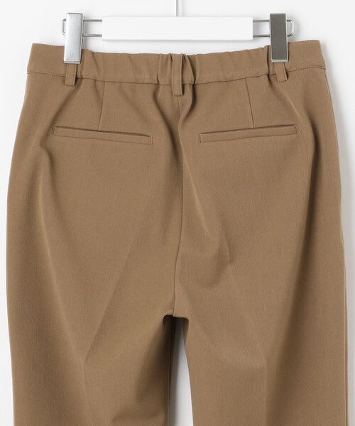 J.PRESS(ジェイプレス)の「【WEB限定カラーあり】【洗える】NEWESTバックピーチ テーパード パンツ(その他パンツ・レディース・黄土色系/ブラック系/ブラウン系/ピンク系・13/9/11/7)」の14枚目の写真