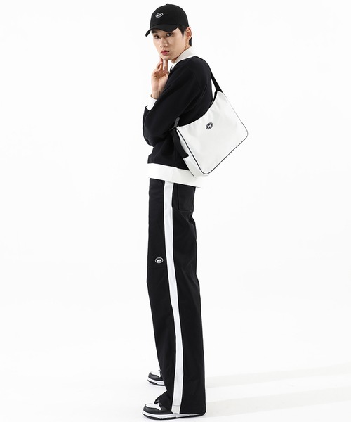 BASIC COTTON（ベーシックコットン）の「A'GEM/9 × .kom『BASIC COTTON/ベーシックコットン』BCN zip-up MTM/ベーシック ジップアップ スウェットシャツ プルーオーバー（スウェット・レディース・ホワイト/ブラック/A・FREE）」の14枚目の写真