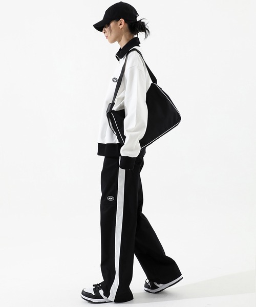 BASIC COTTON（ベーシックコットン）の「A'GEM/9 × .kom『BASIC COTTON/ベーシックコットン』BCN zip-up MTM/ベーシック ジップアップ スウェットシャツ プルーオーバー（スウェット・レディース・ホワイト/ブラック/A・FREE）」の6枚目の写真