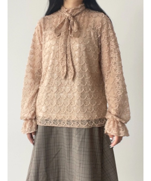 Areeam（アリーム）の「主役になるリボンレーストップス（シャツ/ブラウス・レディース・ベージュ/アイボリー・FREE）」の7枚目の写真