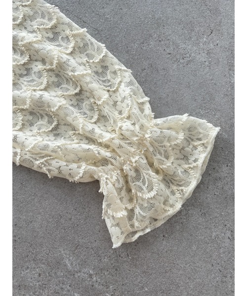 Areeam（アリーム）の「主役になるリボンレーストップス（シャツ/ブラウス・レディース・ベージュ/アイボリー・FREE）」の13枚目の写真