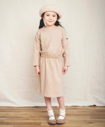 後ろスリット長袖ワンピース