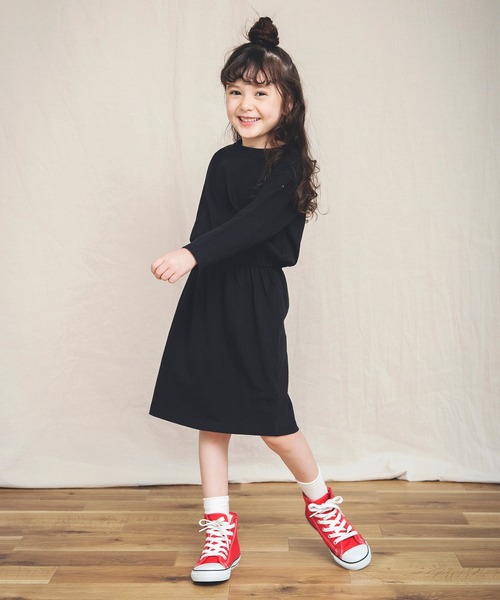 BRANSHES（ブランシェス）の「後ろスリット長袖ワンピース（ワンピース・キッズ・ブラック/ライトベージュ/ピンク・100cm/130cm/120cm/150cm/110cm/140cm）」の5枚目の写真