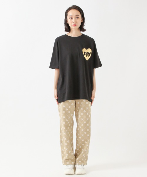 eyeye(アイアイ)の「eyeye/METAL HEART T 2935082(Tシャツ/カットソー・レディース・ブラック・FREE)」の4枚目の写真