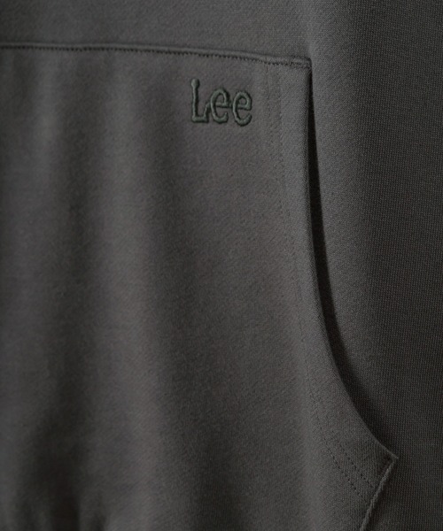 Lee（リー）の「【LEE/リー】袖ワッペン ポケット刺繍 プルオーバーパーカー/フーディ―（パーカー・メンズ・ホワイト/チャコールグレー/ブラック/ワイン・M/L/XL）」の13枚目の写真