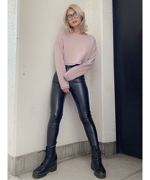 GYDA（ジェイダ）の「フロントファスナーraised back フェイクレザーパンツ（その他パンツ・レディース・ブラック・SMALL）」の17枚目の写真
