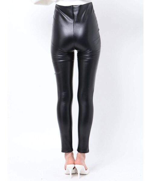 GYDA（ジェイダ）の「フロントファスナーraised back フェイクレザーパンツ（その他パンツ・レディース・ブラック・SMALL）」の21枚目の写真