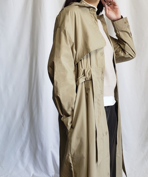 me+em select（ミームセレクト）の「ステンカラーロングトレンチコート（トレンチコート・レディース・ブラック/ベージュ/ブラウン・FREE）」の11枚目の写真