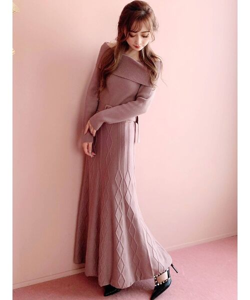 RESEXXY(リゼクシー)の「変形リブ2wayニットワンピース(ワンピース・レディース・ホワイト/ブラック/ベージュ/モカ・FREE)」の7枚目の写真