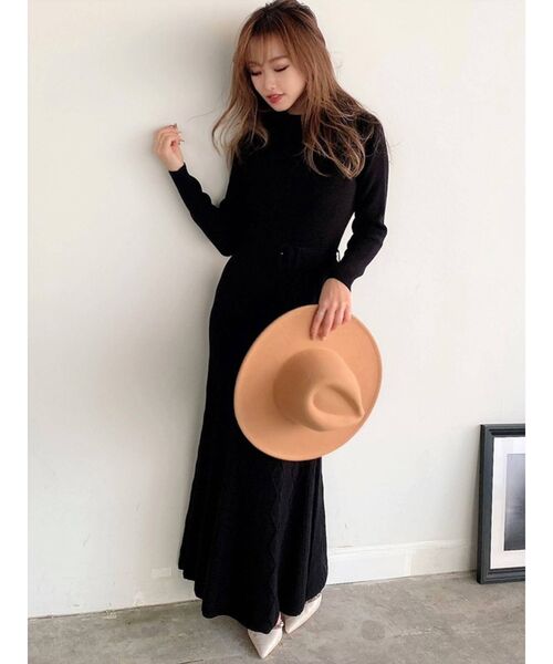 RESEXXY(リゼクシー)の「変形リブ2wayニットワンピース(ワンピース・レディース・ホワイト/ブラック/ベージュ/モカ・FREE)」の10枚目の写真