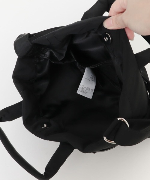 SENSE OF PLACE by URBAN RESEARCH（センスオブプレイスバイアーバンリサーチ）の「パデットキルトショルダートートバッグ（トートバッグ・メンズ・ブラック・ONE）」の7枚目の写真