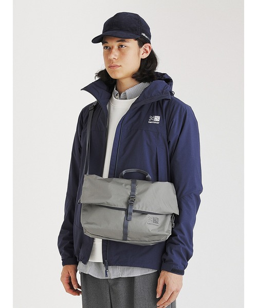 karrimor（カリマー）の「mars shoulder 10（ショルダーバッグ・メンズ・グレー/ブラック/ベージュ/ライトオリーブ/グレイッシュブルー/チャコール/ブラウン・ONESIZE/FREE）」の10枚目の写真