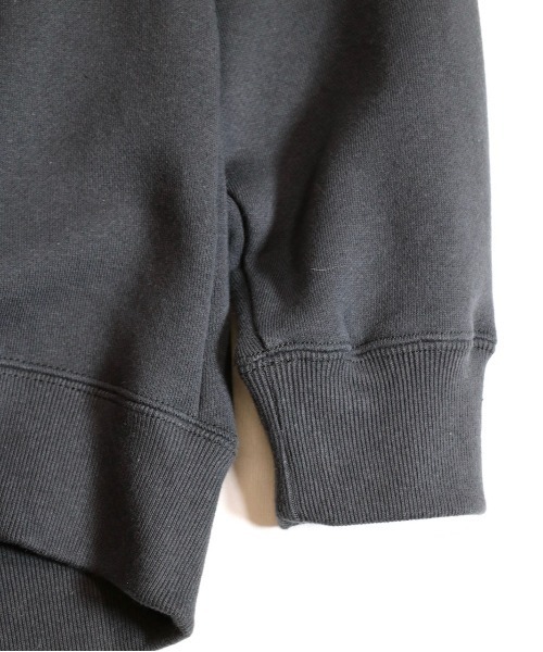 PENNEYS（ぺニーズ）の「PENNEYS/ペニーズ LADIES BACKSIDE ZIP SWEAT TUNIC（パーカー・レディース・ベージュ/ブラウン/グレー・ONE SIZE）」の9枚目の写真