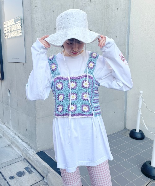 Candy Stripper（キャンディストリッパー）の「FLOWER CROCHET KINT キャミソール（キャミソール・レディース・ライトブルー/ブラック/ブラウン・2）」の22枚目の写真