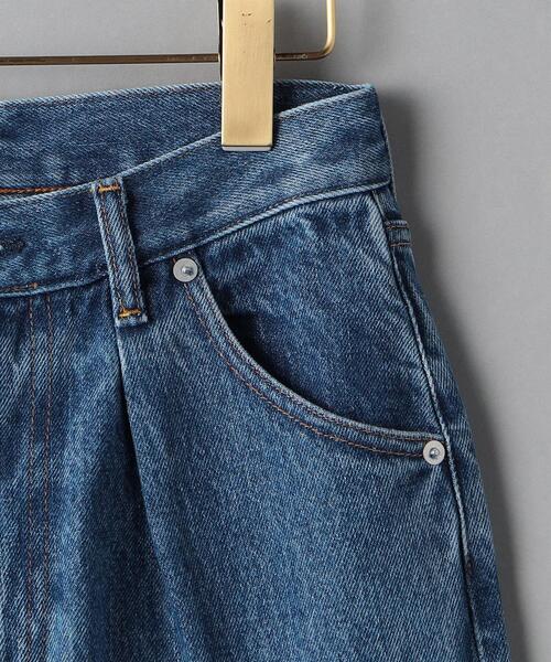 BEAUTY&YOUTH UNITED ARROWS（ビューティーアンドユースユナイテッドアローズ）の「BY タックフレア デニムパンツ -ウォッシャブル-◆（デニムパンツ・レディース・ライトブルー/コバルトブルー・M/S）」の17枚目の写真