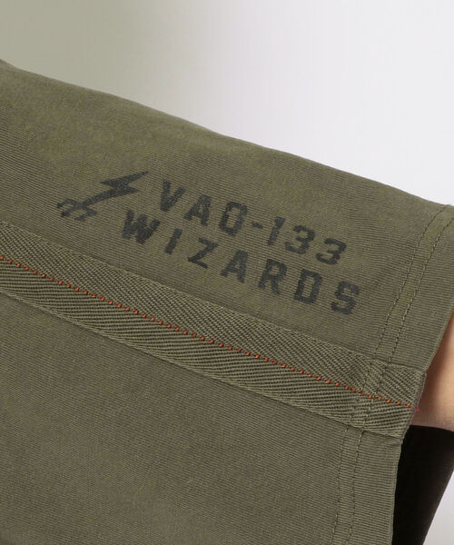 AVIREX(アヴィレックス)の「フェイド ウォッシュ ルーズ フィット ミリタリー ポケット Tシャツ / FADE WASH LOOSE FIT MILITARY POCKET T-SHIRTⅡ / アヴィレックス / AVIREX(Tシャツ/カットソー・メンズ・オフホワイト/ブラック/カーキ/イエロー/オリーブ・XX-LARGE/MEDIUM/LARGE/X-LARGE)」の20枚目の写真