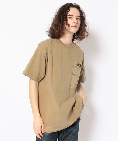 AVIREX(アヴィレックス)の「フェイド ウォッシュ ルーズ フィット ミリタリー ポケット Tシャツ / FADE WASH LOOSE FIT MILITARY POCKET T-SHIRTⅡ / アヴィレックス / AVIREX(Tシャツ/カットソー・メンズ・オフホワイト/ブラック/カーキ/イエロー/オリーブ・XX-LARGE/MEDIUM/LARGE/X-LARGE)」の4枚目の写真
