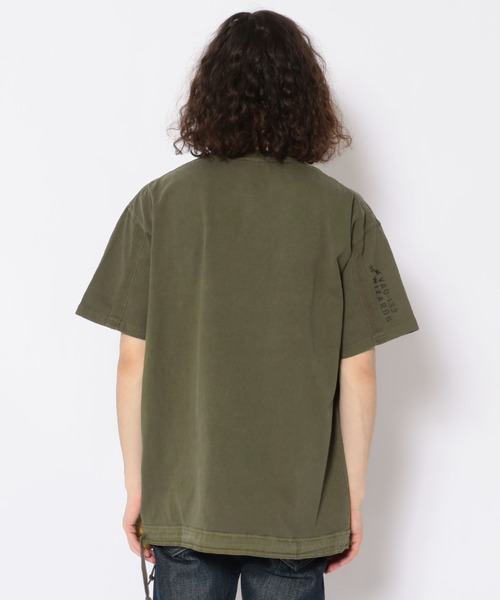 AVIREX(アヴィレックス)の「フェイド ウォッシュ ルーズ フィット ミリタリー ポケット Tシャツ / FADE WASH LOOSE FIT MILITARY POCKET T-SHIRTⅡ / アヴィレックス / AVIREX(Tシャツ/カットソー・メンズ・オフホワイト/ブラック/カーキ/イエロー/オリーブ・XX-LARGE/MEDIUM/LARGE/X-LARGE)」の13枚目の写真